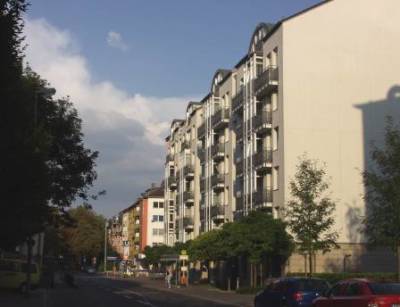 Frankfurt Loft Style Furnished 1 Bedroom Maisonette